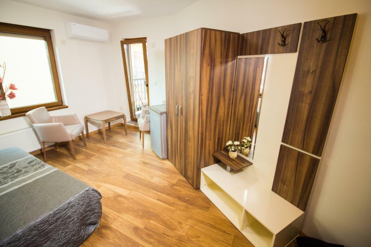 Breeze Guest House Chernomorets Buitenkant foto